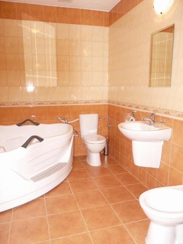 Zajazd Sokol Hotel Nienadowka Ngoại thất bức ảnh